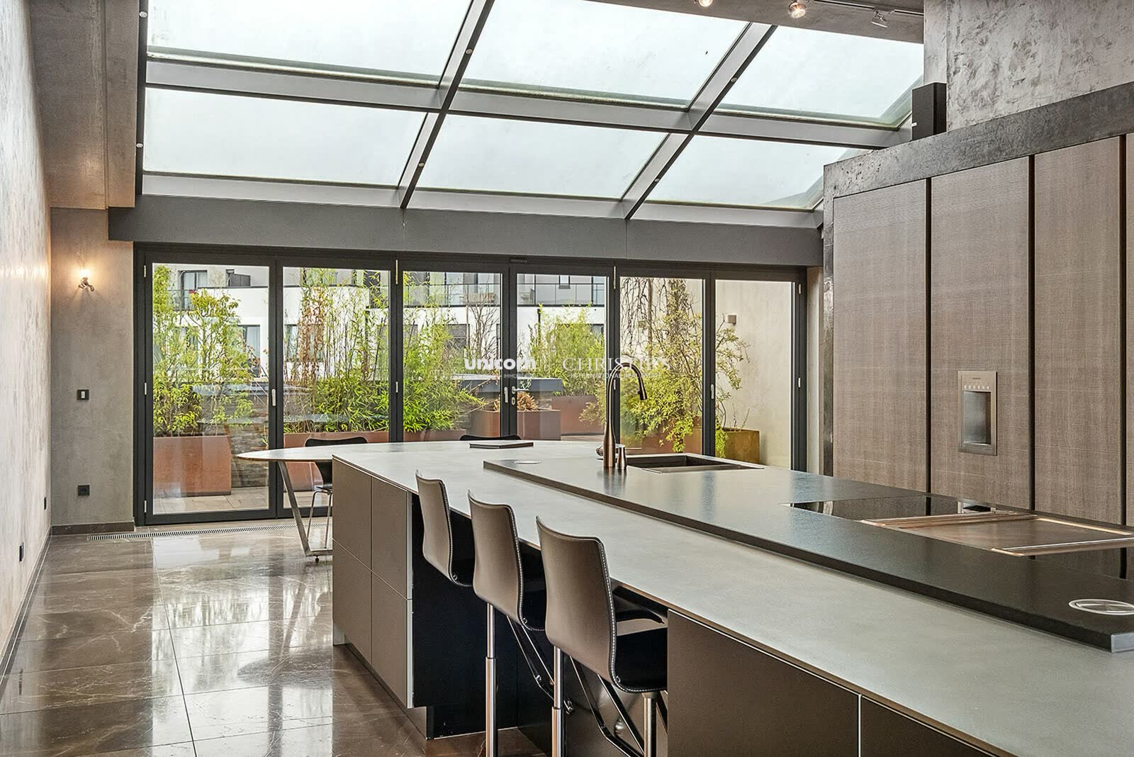 Penthouse for sale in Luxembourg-Merl - 411m² – 9/31