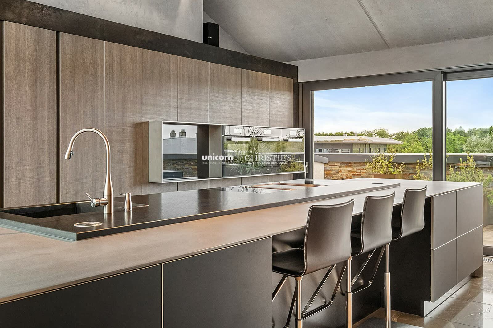 Penthouse for sale in Luxembourg-Merl - 411m² – 8/31