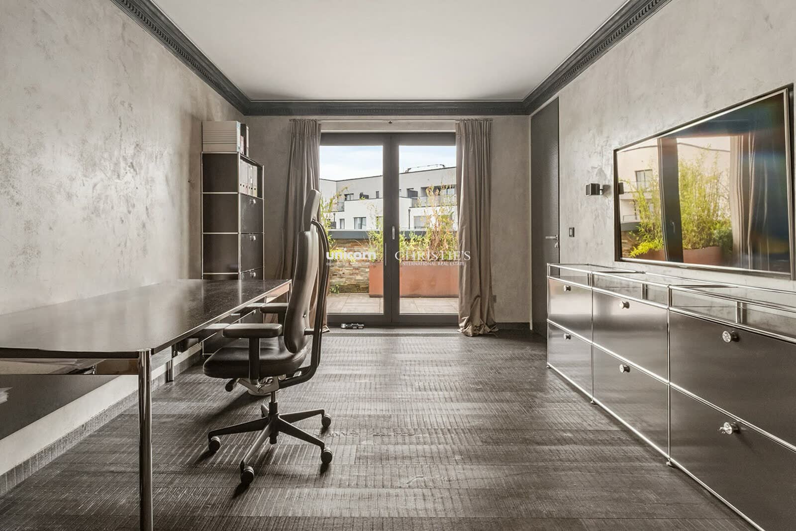 Penthouse for sale in Luxembourg-Merl - 411m² – 20/31