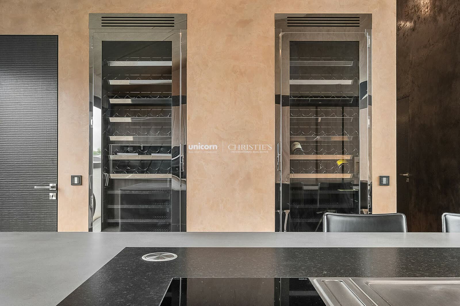 Penthouse for sale in Luxembourg-Merl - 411m² – 11/31